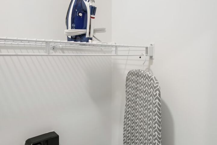 Luxurious Apartments - Pool Gym Bikes