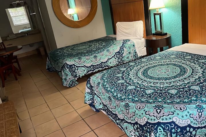 Room 36 of 46