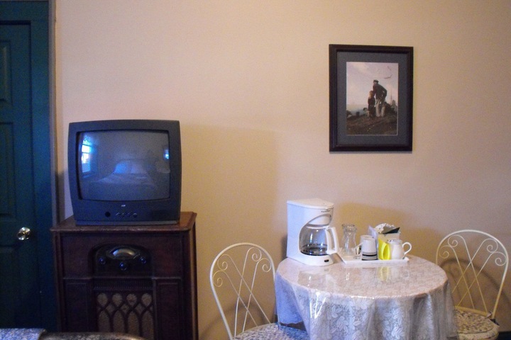 Room 33 of 36