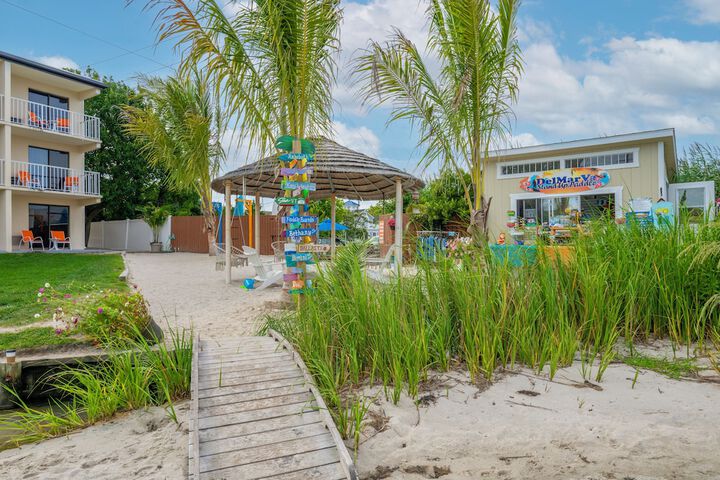 The Bay Resort