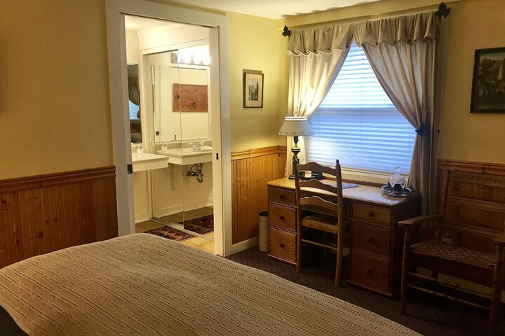 Room 31 of 79