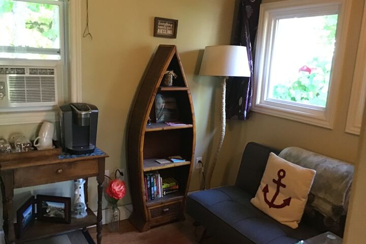 Room 17 of 27