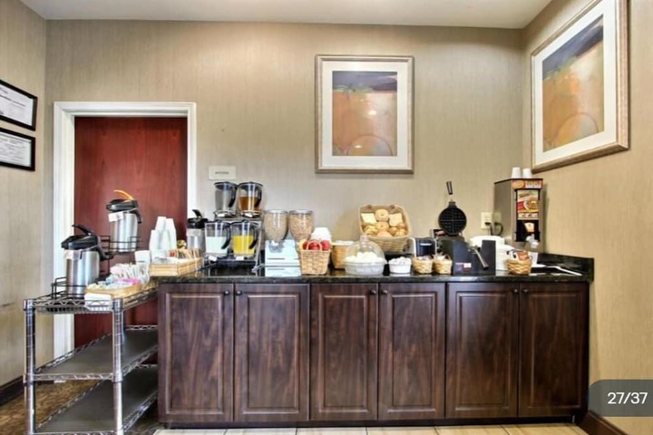 Magnolia Inn & Suites Savannah Airport