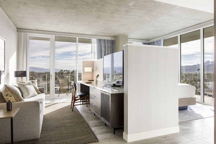 Kimpton Rowan Palm Springs Hotel by IHG