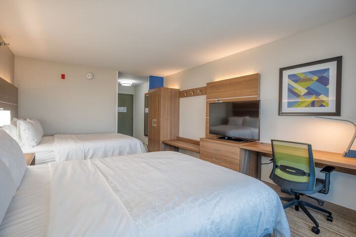 Room 19 of 37