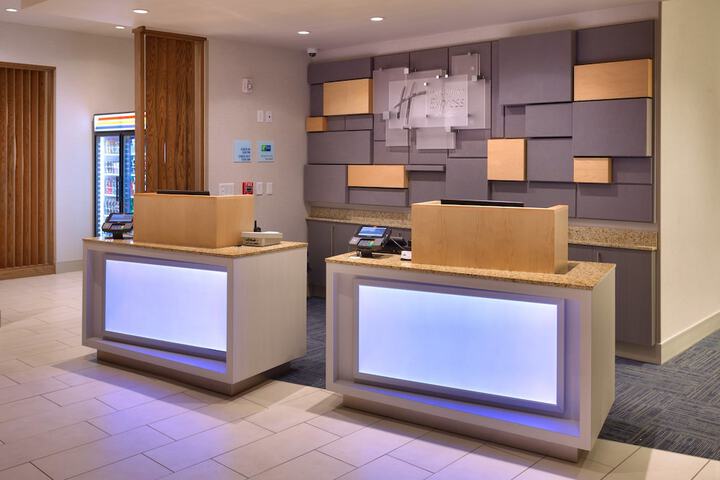 Holiday Inn Express & Suites Phoenix West - Buckeye by IHG