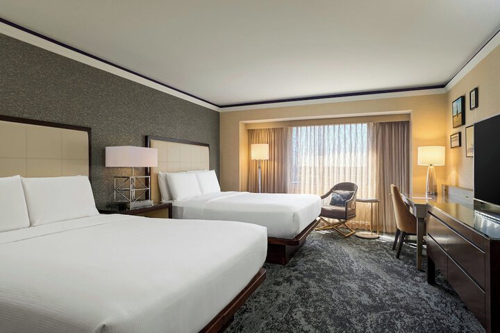 The Henry Hotel Autograph Collection