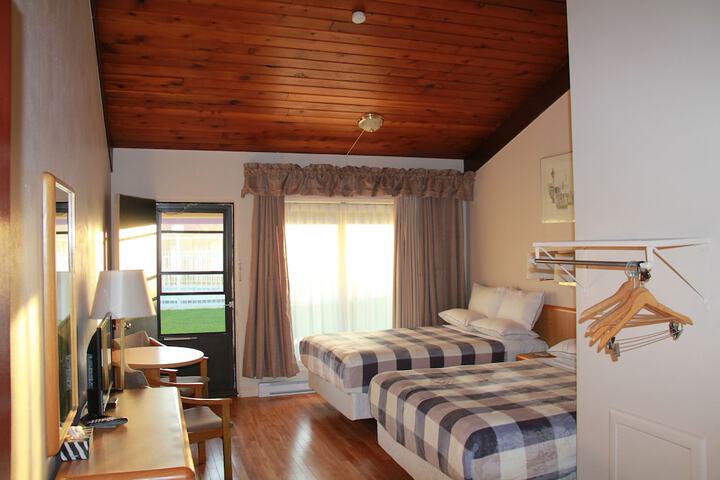 Room 42 of 82