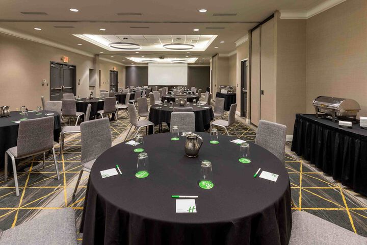 Holiday Inn Toledo-Maumee (I-80 / 90) by IHG