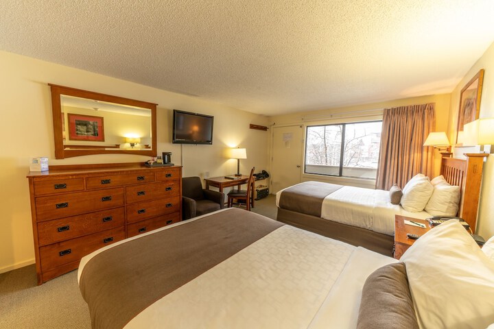 Room 26 of 40