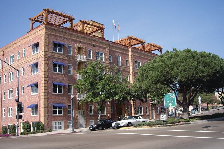 Hotel 1 of 20