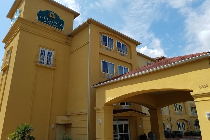 La Quinta Inn & Suites by Wyndham Atlanta-Union City