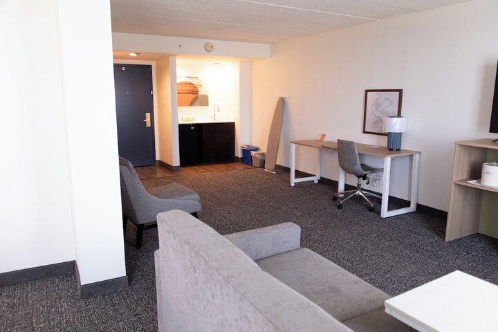 Spark by Hilton Mechanicsburg