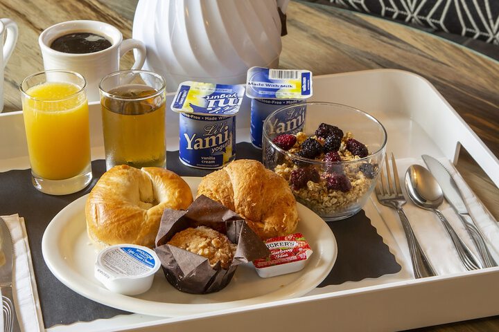 Breakfast/Coffee Service 24 of 29