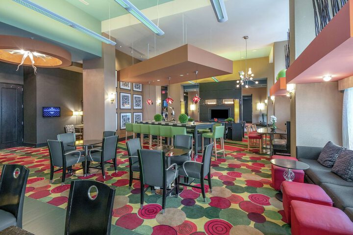 Hotel Interior 10 of 62