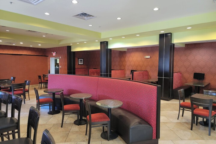 Holiday Inn Garland by IHG
