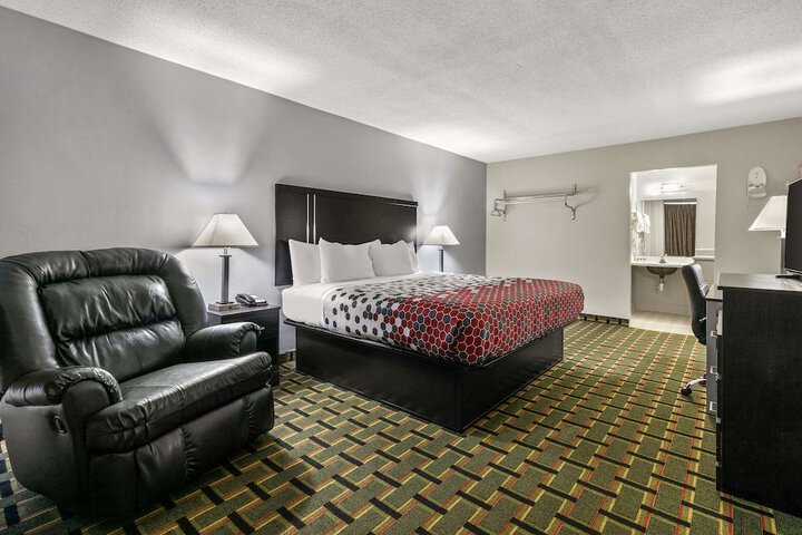 Room 56 of 60