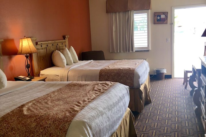 Room 43 of 58