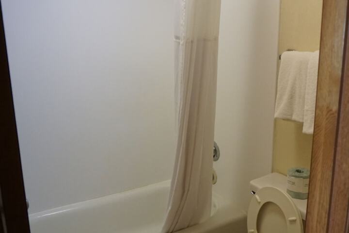 Room 14 of 25