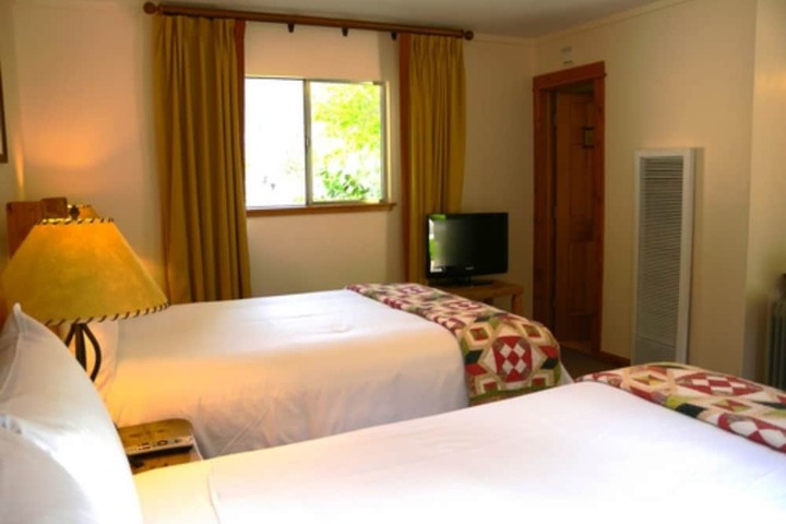 Hotel Interior 74 of 141