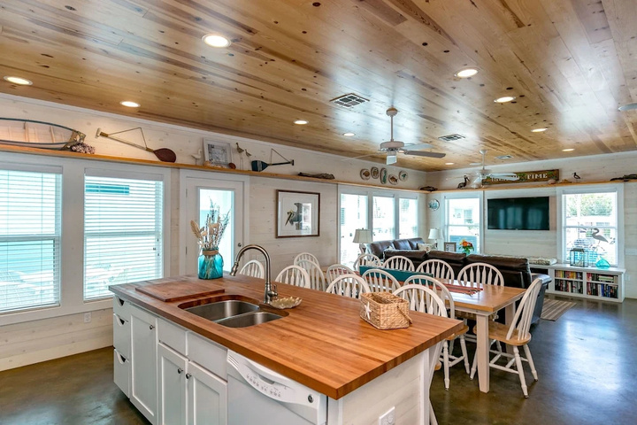 Sea La Vie 4 Bedroom Home