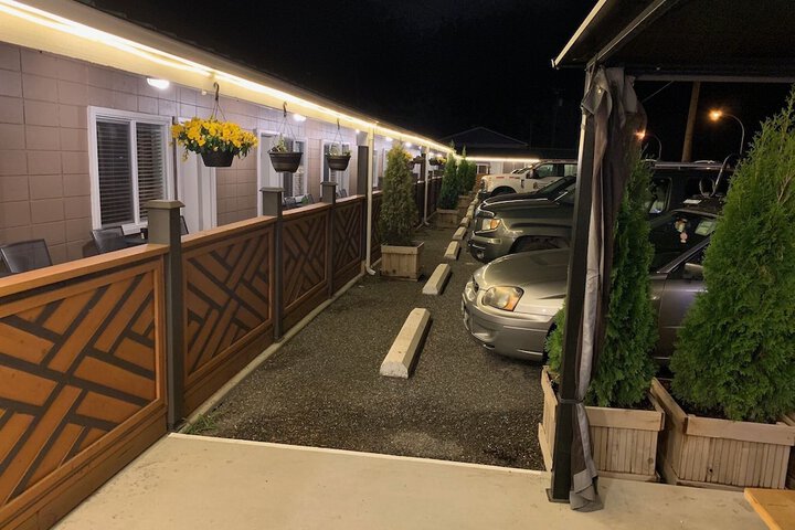 Sunset Motel