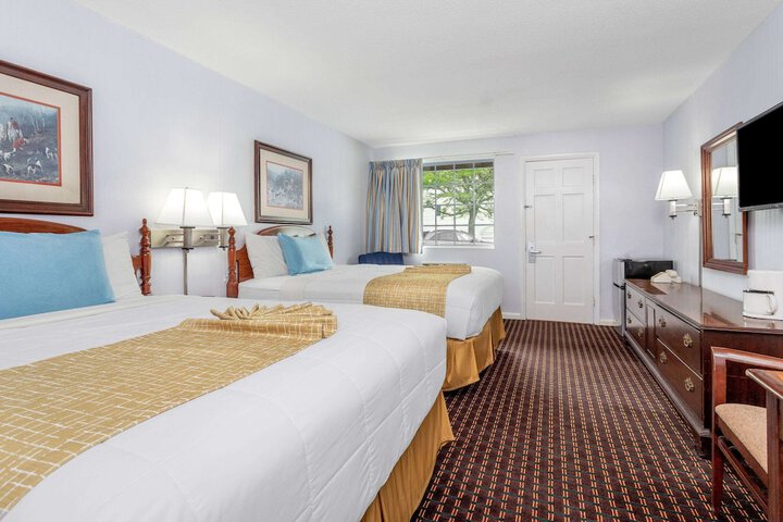 Room 16 of 35