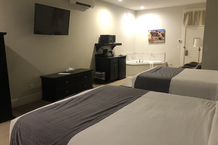 Room 73 of 105