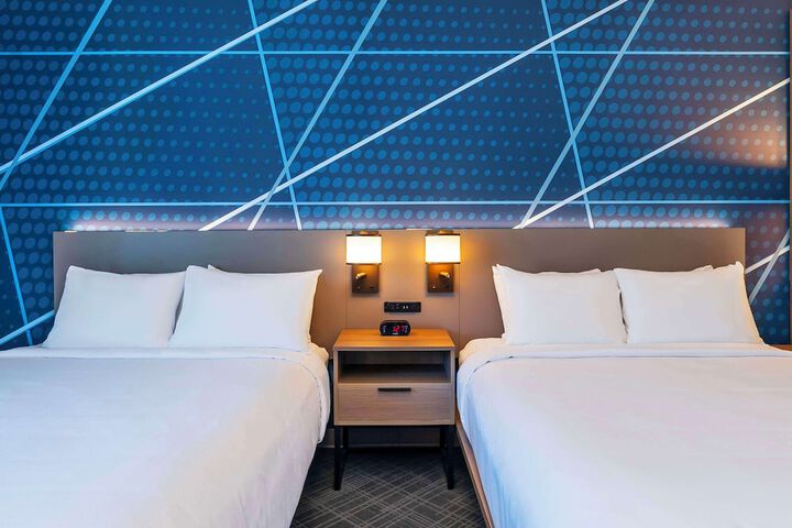 Room 43 of 73