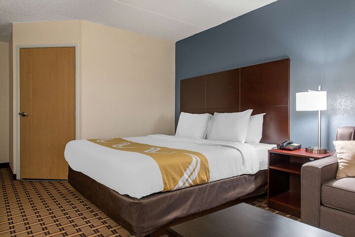 Room 53 of 64