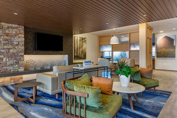 Hotel Interior 7 of 35