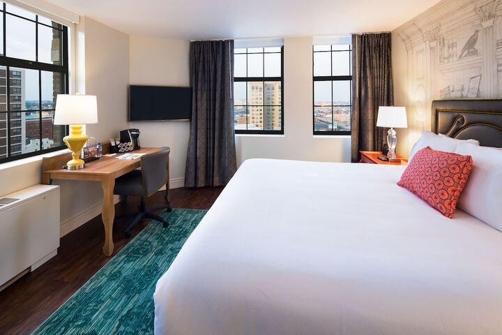 Room 52 of 91