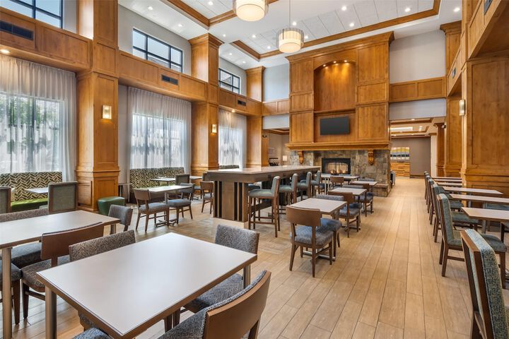 Hampton Inn & Suites Coeur d Alene