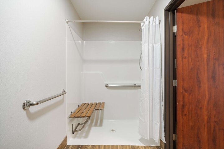 Best Western Lake Oswego / Portland Hotel & Suites