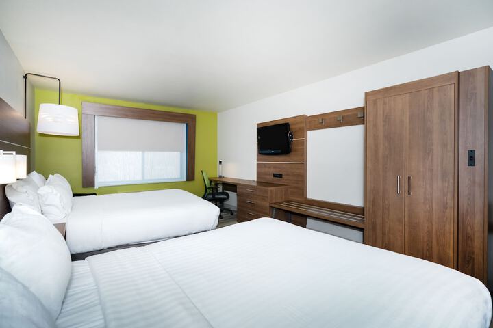 Room 27 of 44