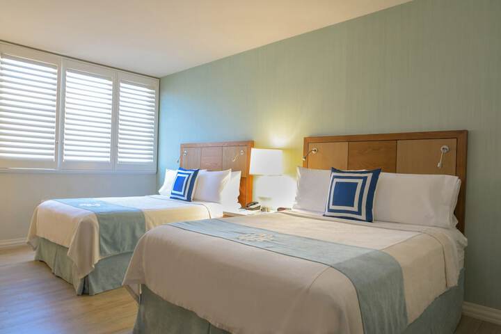 Room 18 of 37