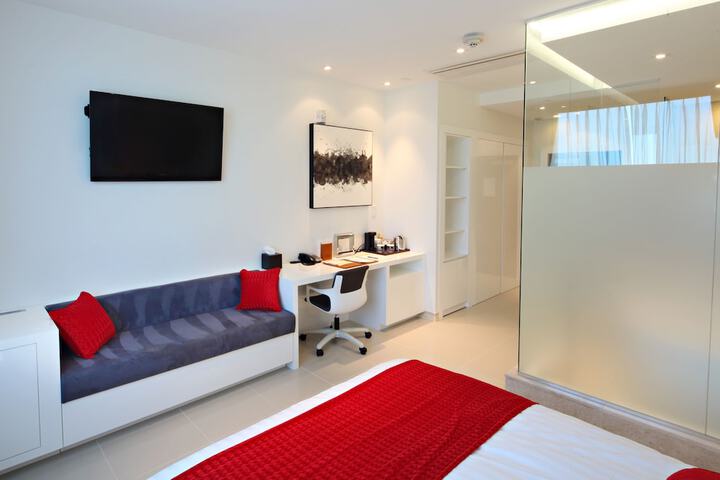 The One Boutique Hotel