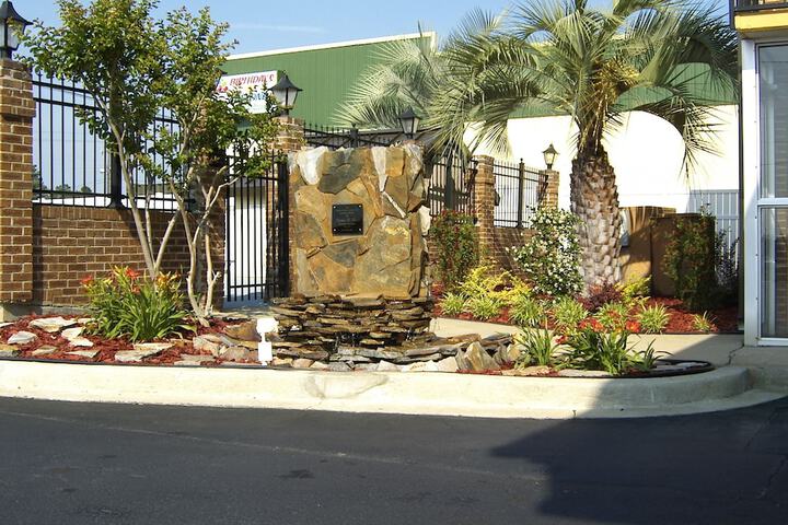 Property Grounds 27 of 27