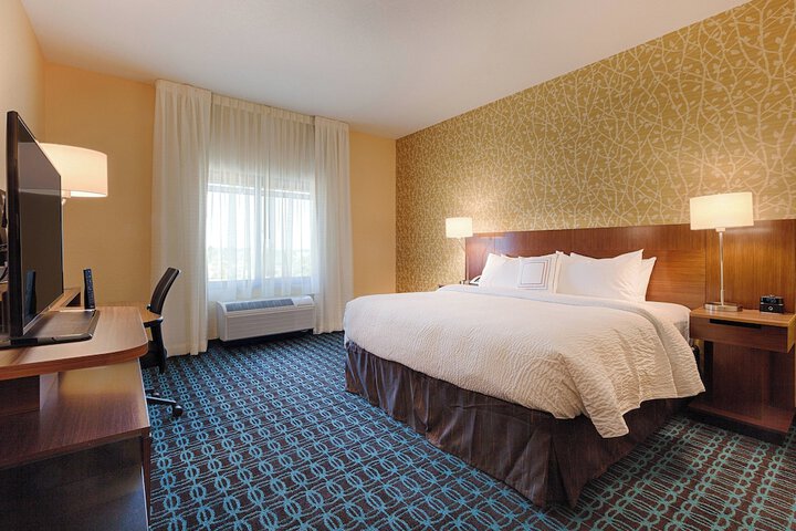 Room 20 of 28