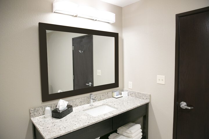 Room 21 of 35