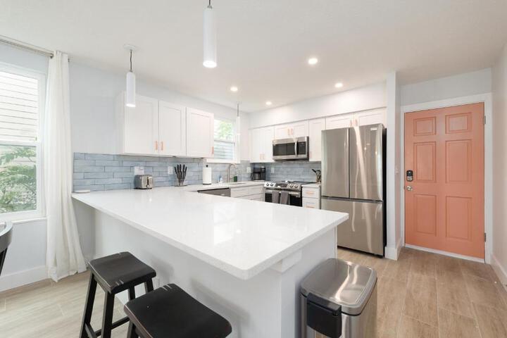 Be a Nomad - Margaret House - 2blks from the Bch