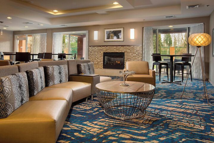 Courtyard by Marriott North Seattle / Lynnwood