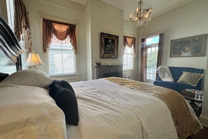 Room 38 of 47