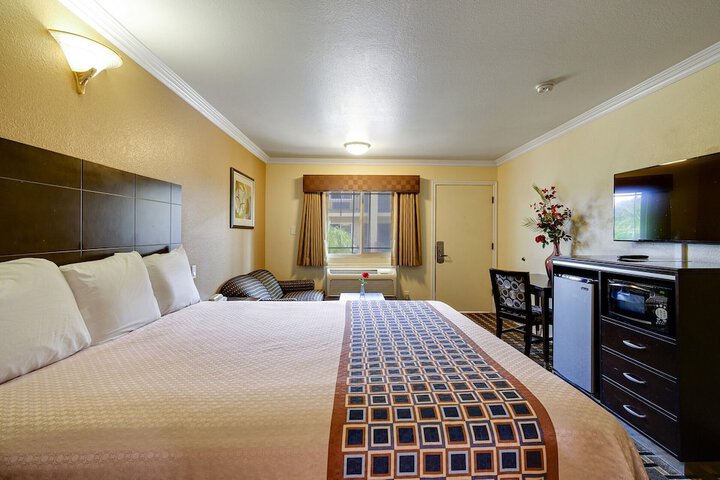 Room 21 of 23