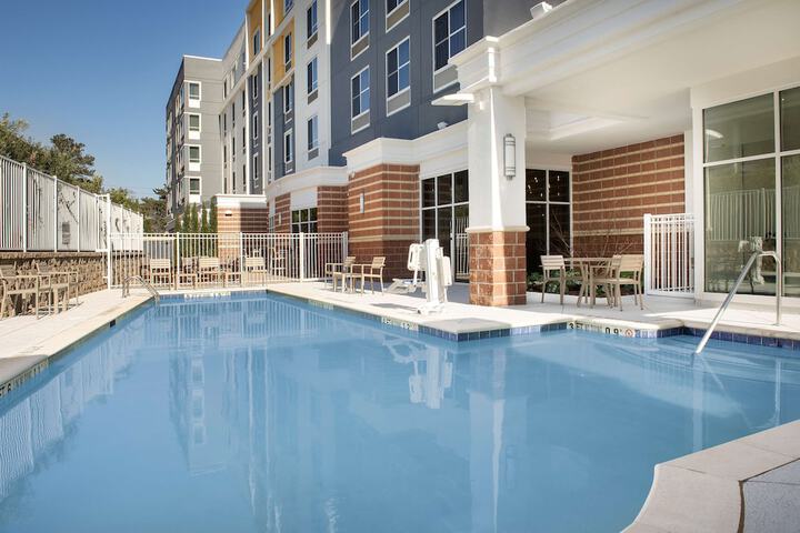 Hotel 2 of 58
