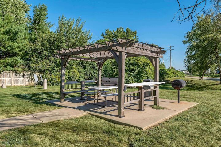 Extended Stay America Select Suites - St. Louis - O Fallon IL