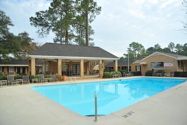Pool 4 of 52