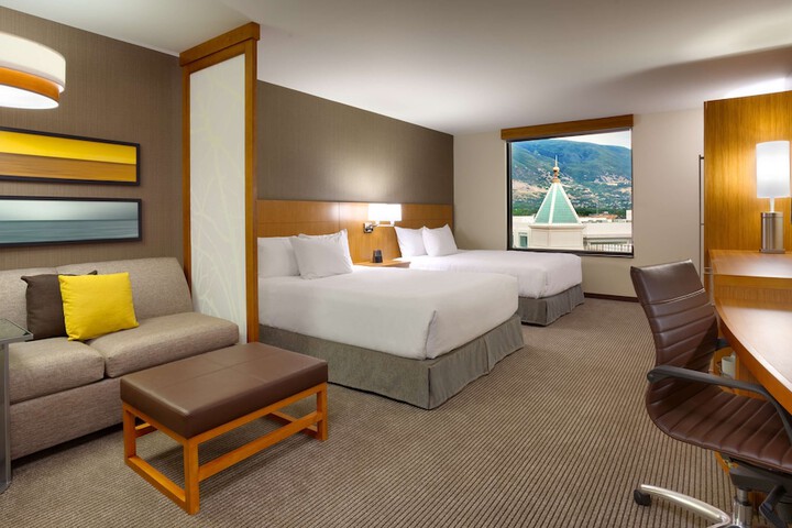 Room 29 of 43