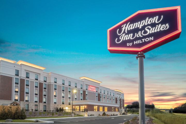 Hotel 3 of 35