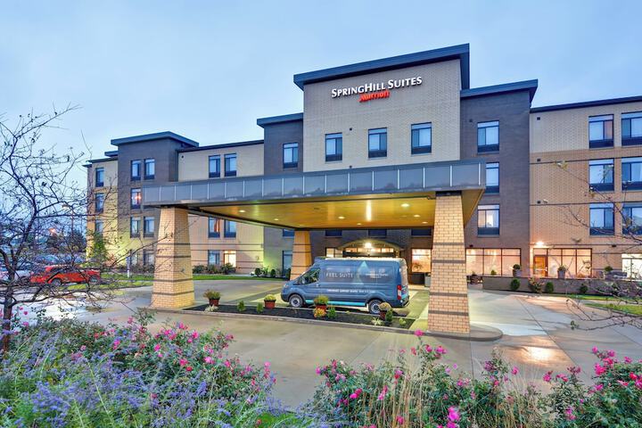 SpringHill Suites by Marriott Cincinnati Airport South